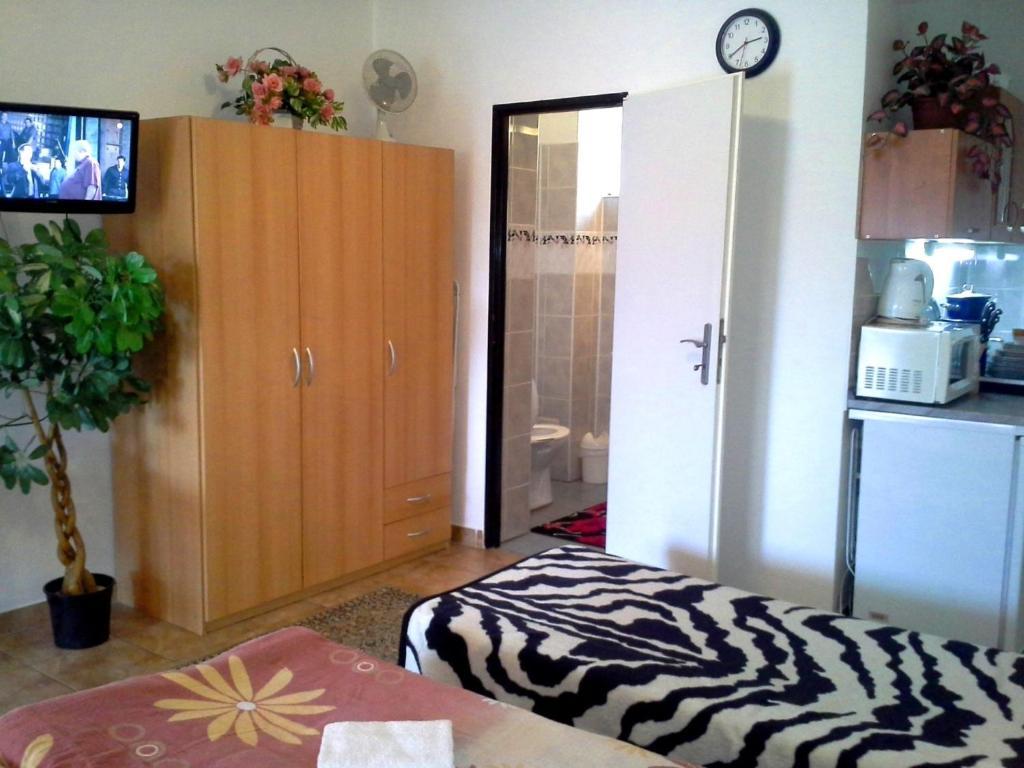 Studio Florida Štúrovo Kültér fotó